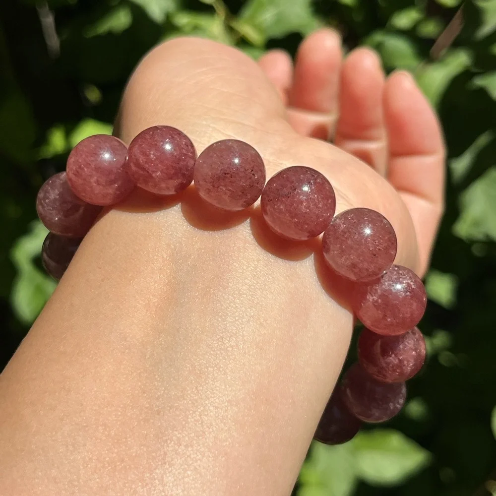 13mm stretchable strawberry quartz‎ bracelet
